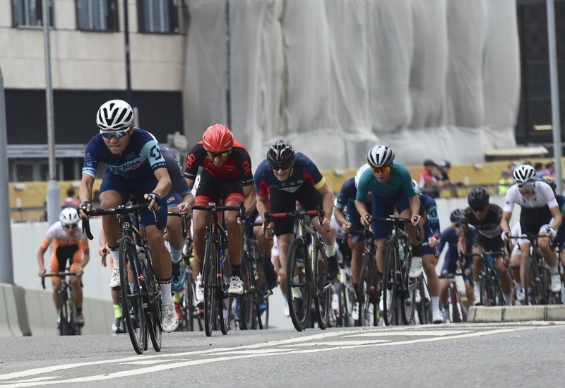 全運單車測試賽經(jīng)港珠澳大橋