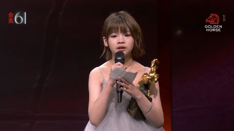 鄭又菲憑《BIG》奪得“最佳新演員”。