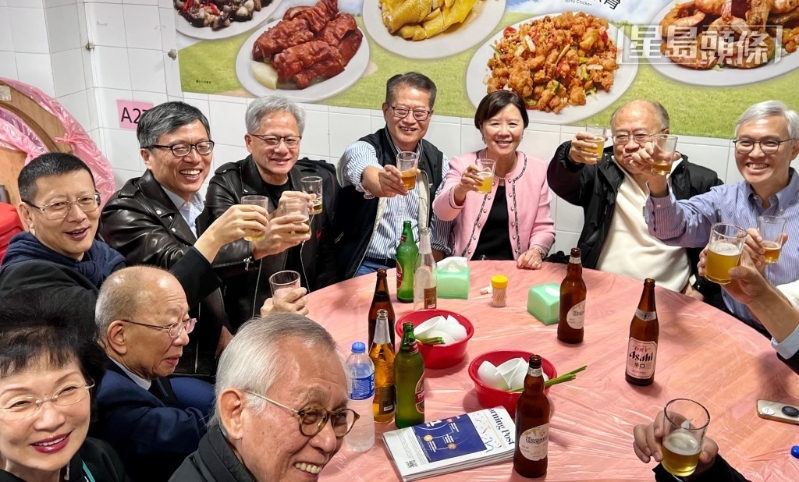 陳茂波與一眾科創(chuàng)界“巨頭”聚餐。