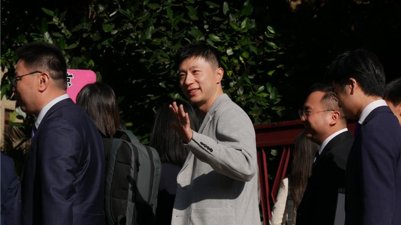 奧運(yùn)乒乓球冠軍馬龍。