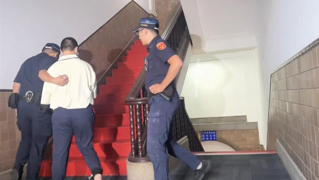 毛姓男子 毛姓男子