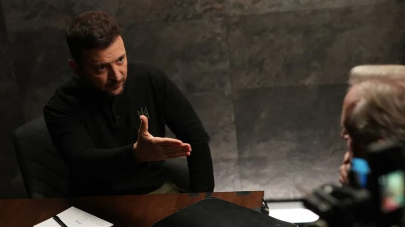 澤連斯基接受天空新聞網(wǎng)記者斯圖爾特·拉姆齊采訪 澤連斯基接受天空新聞網(wǎng)記者斯圖爾特·拉姆齊采訪