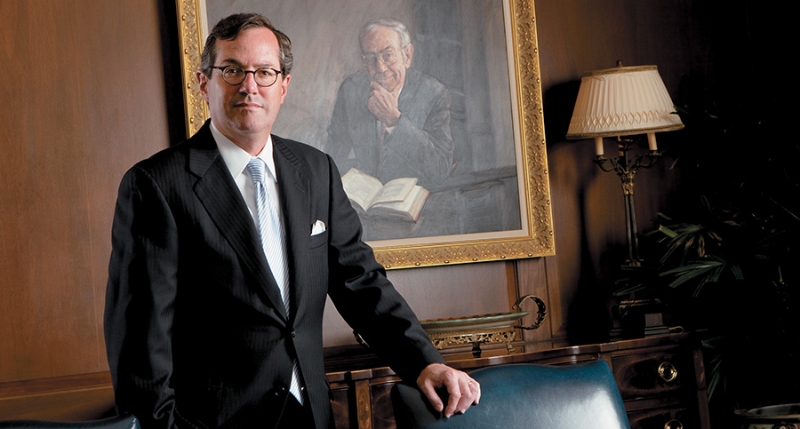 斯蒂芬斯是投資銀行家。網(wǎng)上圖片