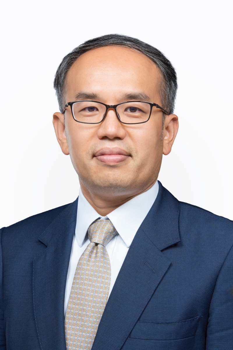 財(cái)經(jīng)事務(wù)及庫(kù)務(wù)局局長(zhǎng)許正宇