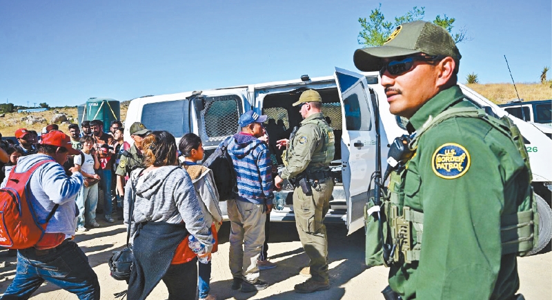 特朗普新政府計劃將無證移民驅逐出境。