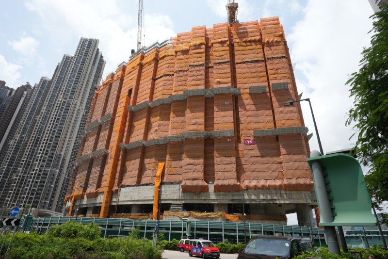 將軍澳日出康城第13期上月批預(yù)售，共涉2550伙。