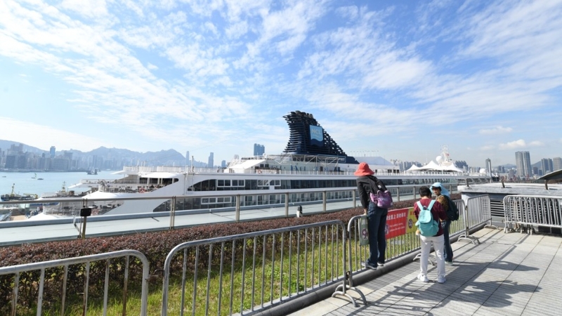 郵輪“Norwegian Spirit”離港 郵輪“Norwegian Spirit”離港