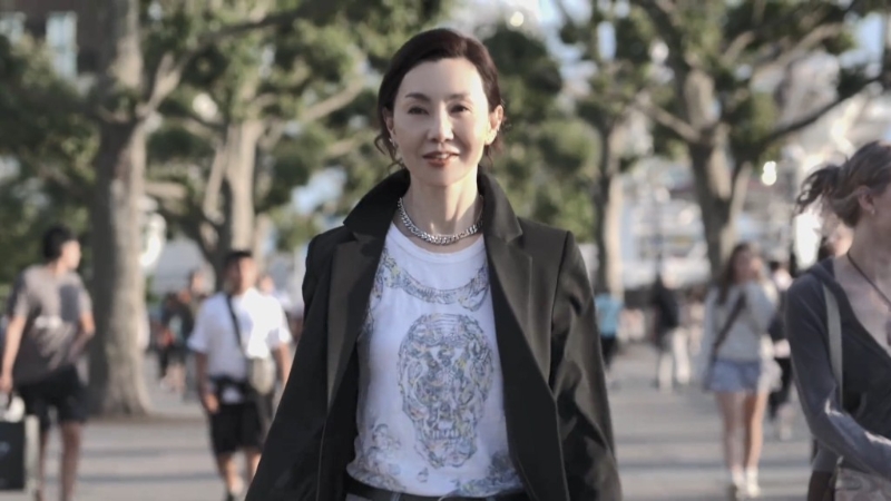 張曼玉依然很有星味。