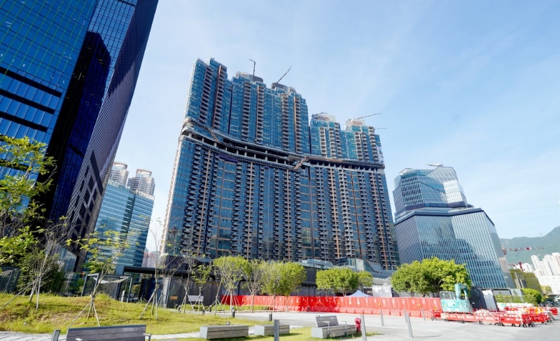 啟德天璽．天 2期樓書(shū)及示范單位已接近完成，明年首季推售。