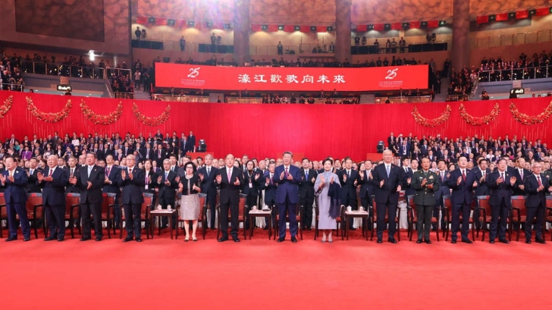 慶祝澳門回歸祖國25周年文藝晚會在澳門舉行。新華社圖片