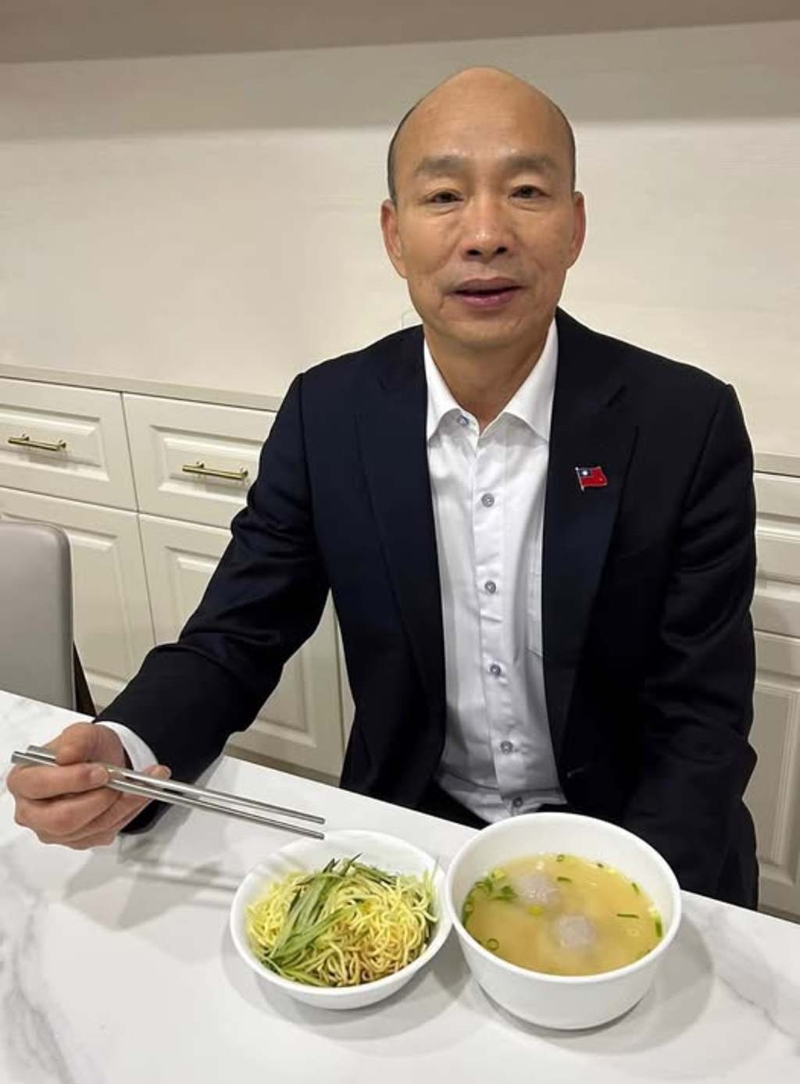 “立法院”20日院會激戰(zhàn)，三法三讀通過，韓國瑜21日凌晨發(fā)文曝心聲