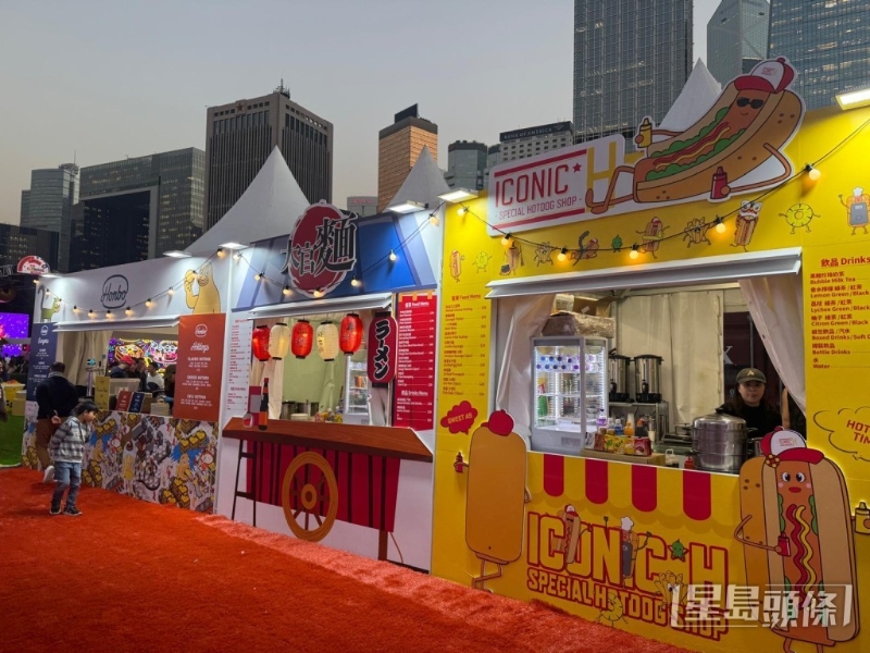 此外，今年美食區(qū)擴(kuò)大規(guī)模，打造“升級(jí)版美食村”