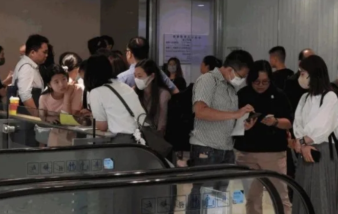 香港讀大專還能拿永居 香港讀大專還能拿永居