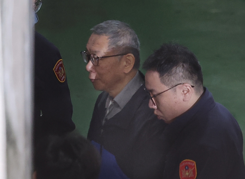 臺(tái)北地檢署偵辦京華城案、政治獻(xiàn)金案26日偵查終結(jié)，起訴提解在押的民眾黨主席柯文哲。