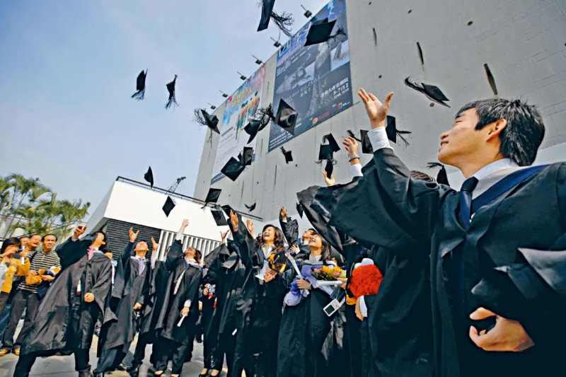 非本地畢業(yè)生留港回港就業(yè)安排