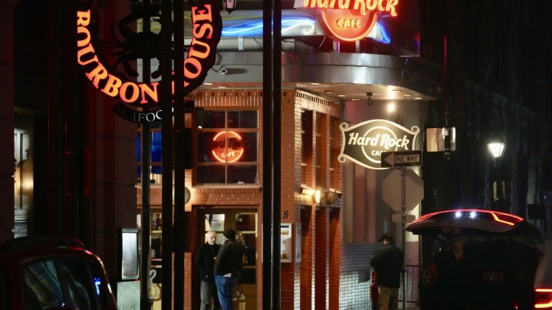 美國路易斯安那州新奧爾良波旁街發(fā)生車撞人群及槍擊案。