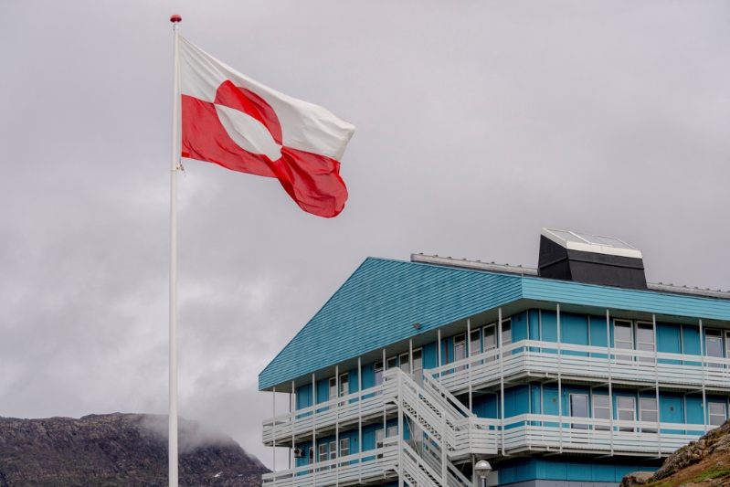 川普表示想從丹麥?zhǔn)种匈I下格陵蘭。圖為格陵蘭第二大城西西繆特（Sisimiut）一景。（資料照／路透）