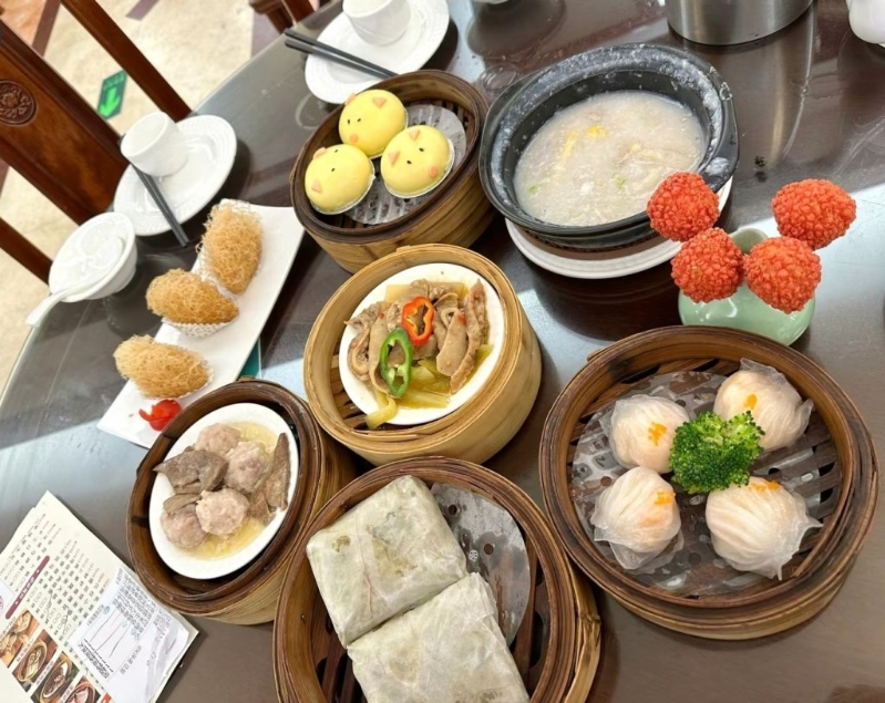 廣州老字號(hào)酒家2025｜3. 蓮香樓　開業(yè)至今百多年歷史，保留飲茶文化，以及將傳統(tǒng)美食不斷改良，承載很多廣州人的回憶。(圖片來源：小紅書)