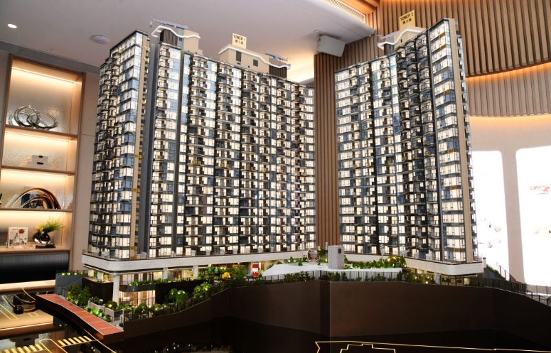 黃金海灣?珀岸為黃金海灣發(fā)展項(xiàng)目的第2期，海景單位比例較上一期高。