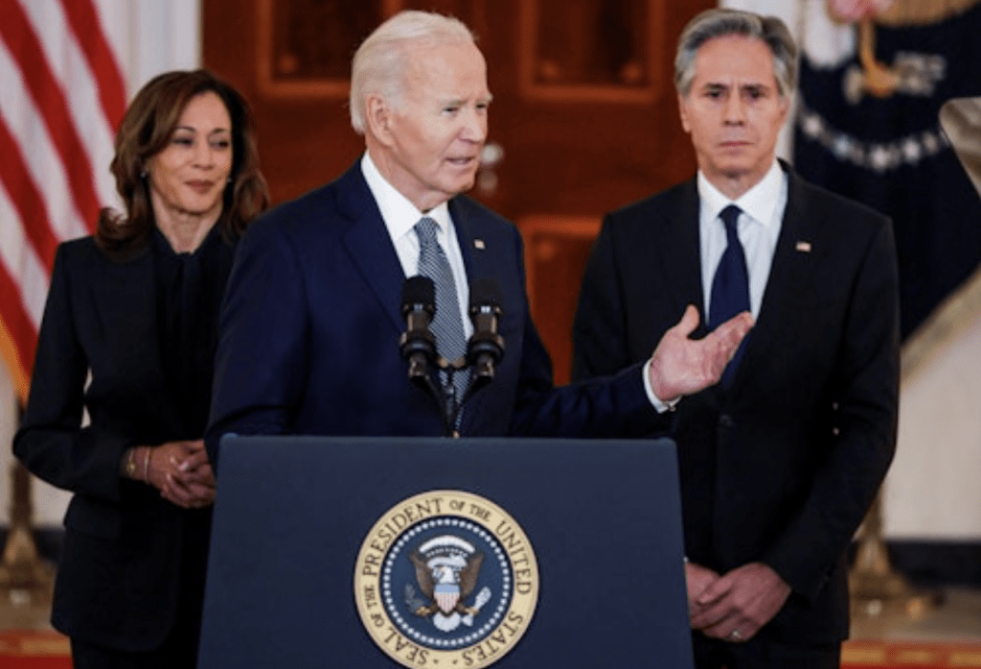 在?；饏f(xié)議達成的消息公布后，美國總統(tǒng)拜登隨即召開記者會，講解協(xié)議部分具體關鍵內(nèi)容。 路透社.png