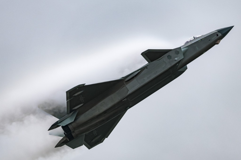 “殲-20”隱形戰(zhàn)機(jī)令中國(guó)航空實(shí)力追上世界頂級(jí)水平