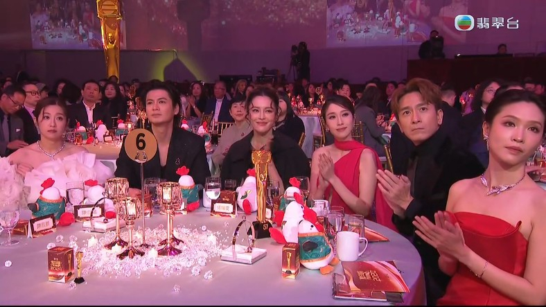 現(xiàn)場(chǎng) 現(xiàn)場(chǎng)