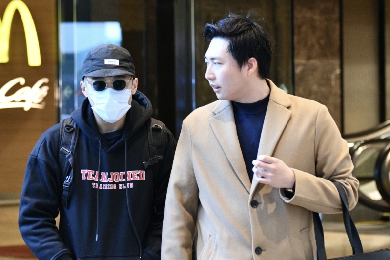 緬甸詐騙區(qū)非法禁錮港人事宜港人的家屬在緬甸駐香港總領(lǐng)事館遞信。