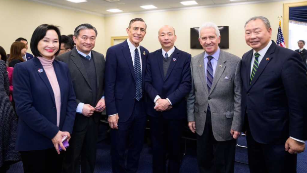 韓國(guó)瑜在美行程受關(guān)注 韓國(guó)瑜在美行程受關(guān)注