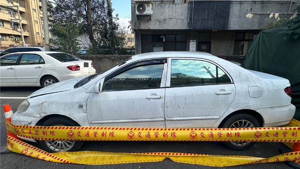 嫌犯使用的白色豐田轎車(chē)