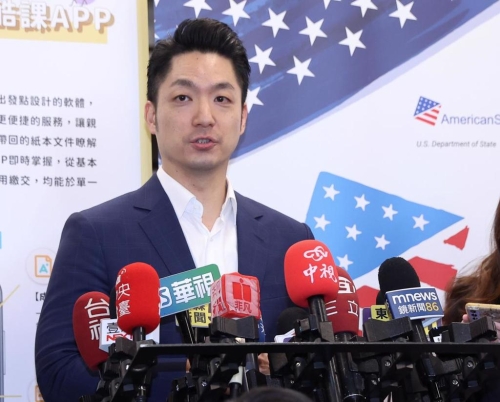 蔣萬(wàn)安 蔣萬(wàn)安