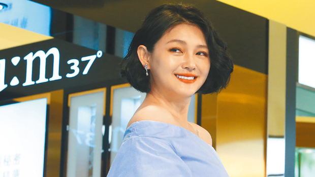 大S春節(jié)赴日旅游因流感併發(fā)肺炎，曾多次就醫(yī)但狀況未好轉(zhuǎn)，不幸病逝。