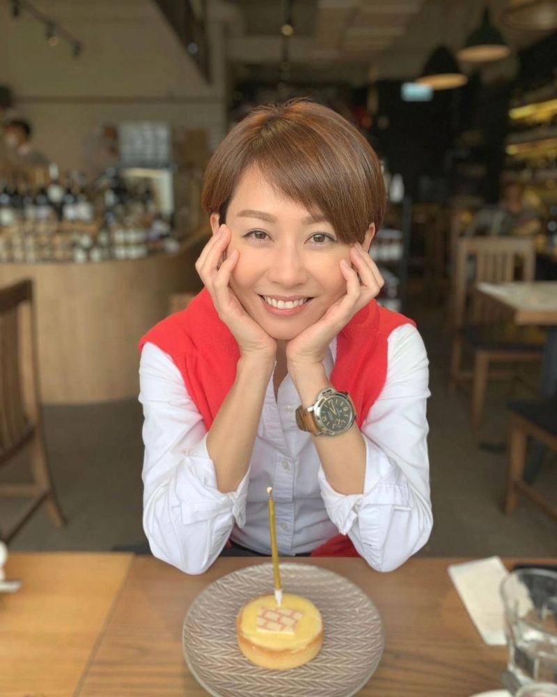 黃珊是TVB新聞部首席主播。