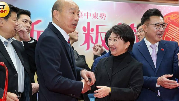 盧秀燕日前“回娘家”出席“立院”活動，與“立法院長”韓國瑜相見歡，也為遭被點名罷免的藍委“跨區(qū)”打氣。