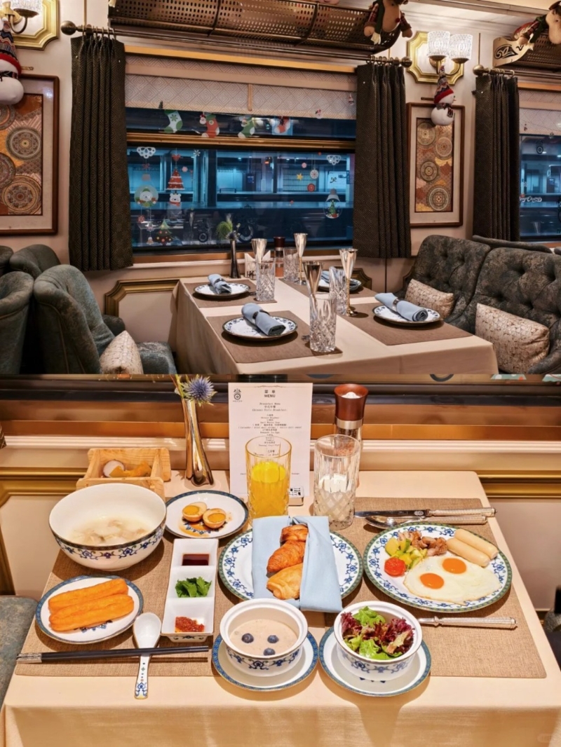 如行駛中的五星級(jí)酒店?。▓D片來(lái)源：小紅書(shū)）