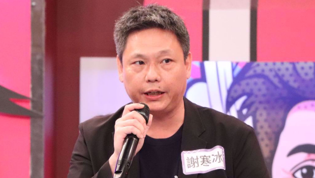 資深媒體人謝寒冰。