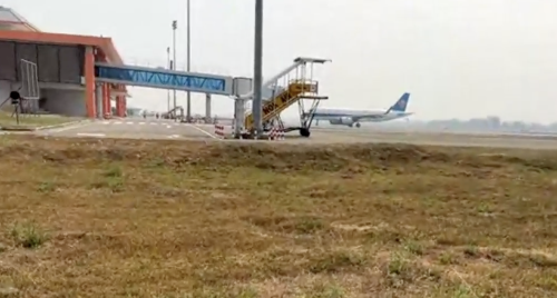 包機(jī) 包機(jī)