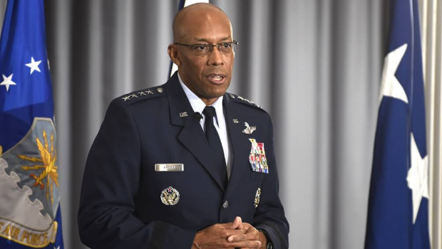 美國參謀首長聯(lián)席會議主席布朗。