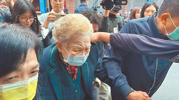 柯文哲媽媽 柯文哲媽媽