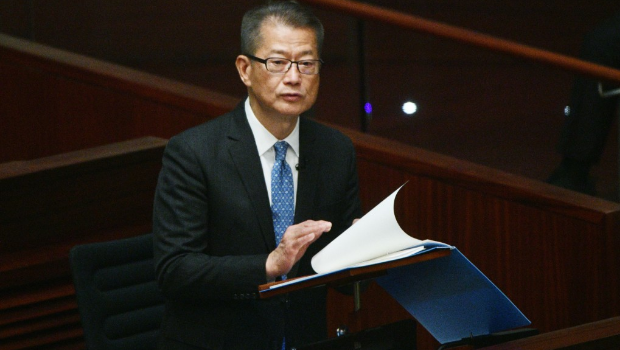 陳茂波發(fā)表新一份《預(yù)算案》。