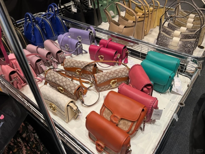 手袋經(jīng)典款 手袋經(jīng)典款