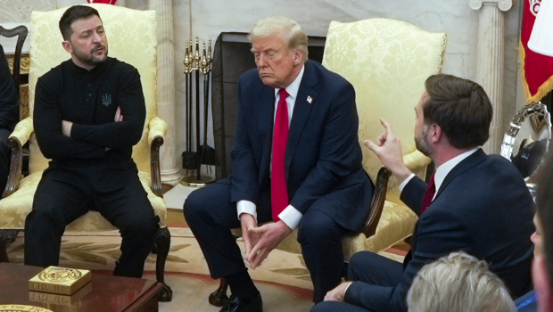 美國副總統(tǒng)萬斯（J.D. Vance，右）2月28日加入總統(tǒng)特朗普（中）和烏克蘭總統(tǒng)澤連斯基（Volodymyr Zelensky，左）在白宮橢圓形辦公室的會談，引爆雙方激辯，最后不歡而散。