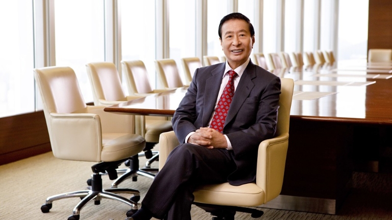 李兆基的上市王國業(yè)務(wù)廣泛，恒基系在港共有7家上市公司。恒基提供