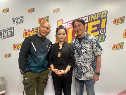 鄧兆尊近日經(jīng)常帶“三奶”Nana上節(jié)目。