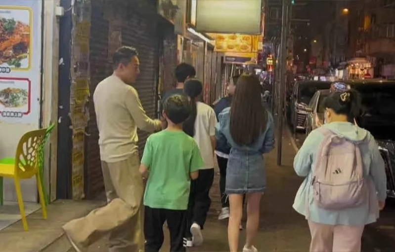 汪小菲一家日前現(xiàn)身香港。