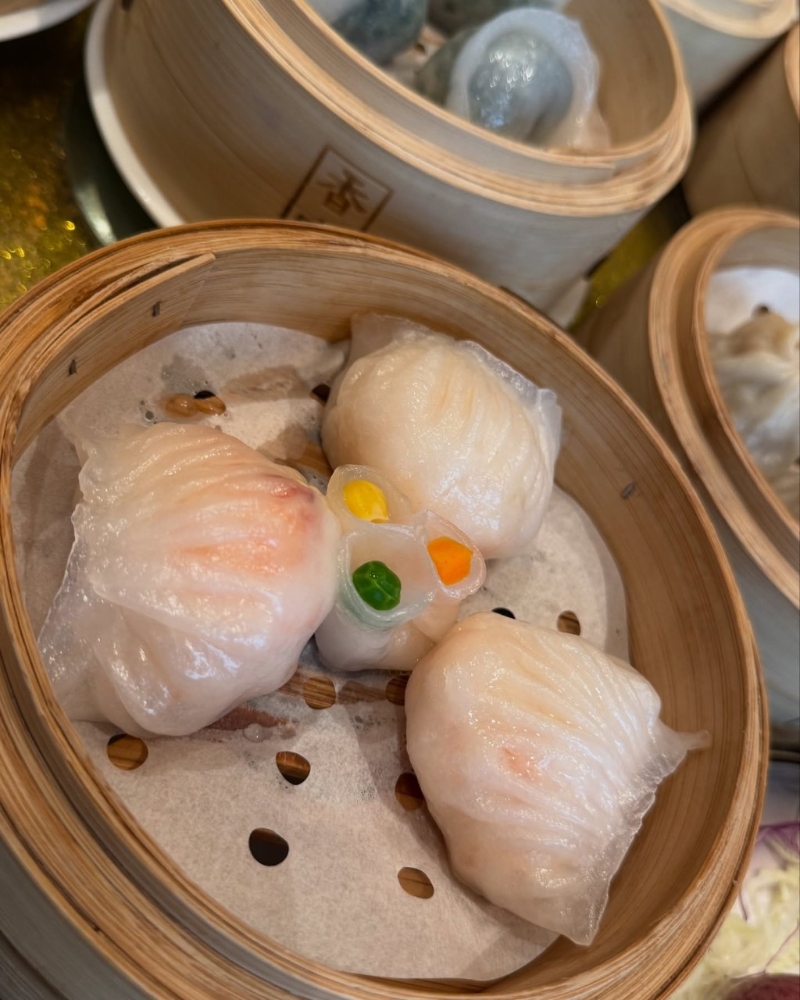 深圳香格里拉酒店“香宮”點(diǎn)心放題供應(yīng)逾百款點(diǎn)心，包括水晶鮮蝦餃（lctyfamily@Threads）