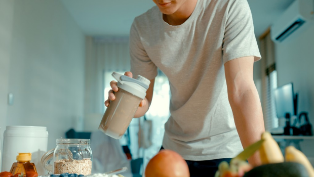男子早餐常喝1款養(yǎng)生飲品 男子早餐常喝1款養(yǎng)生飲品
