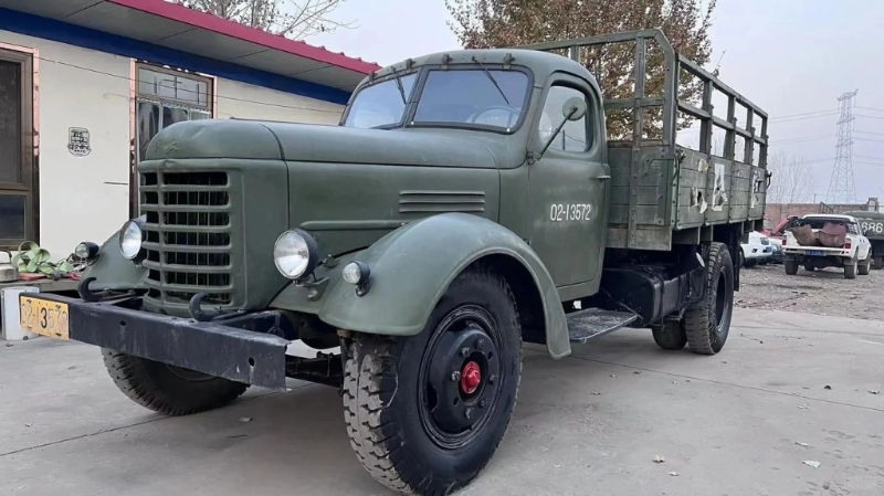 民生75型誕生25年后，中國才制造出CA10卡車。 小紅書@汽車之友