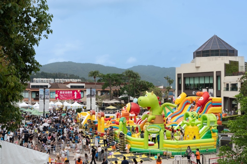 巨型充氣彈床城堡