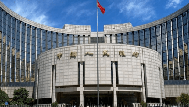 《人民日?qǐng)?bào)》指出，隨時(shí)可出臺(tái)降準(zhǔn)降息應(yīng)對(duì)美國的關(guān)稅措施。