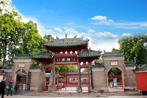 佛山人氣好去處2025｜1. 佛山祖廟 建于北宋元豐年間，清代初期已發(fā)展成為一個結(jié)構(gòu)嚴(yán)謹(jǐn)?shù)膹R宇建筑群，光緒年間曾經(jīng)大規(guī)模修繕。（圖：Trip@wang181）